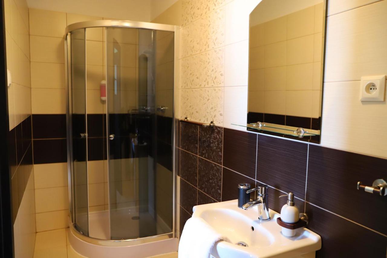 Hotel Rezident Turčianske Teplice Eksteriør bilde