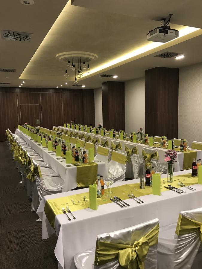 Hotel Rezident Turčianske Teplice Eksteriør bilde